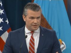 Pete Hegseth não confirmará ou negará golfinhos kamikaze Pete Hegseth não confirmará ou negará golfinhos kamikaze