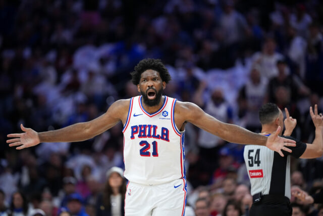 Joel Embiid 76ers x Knicks, jogo 3, playoffs da NBA