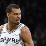 Victor Wembanyama Spurs x Thunder NBA Playoffs West finais, jogo 4