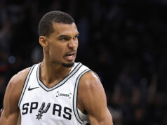 Playoffs da NBA: Wembanyama atende a ligação novamente, Spurs se recupera no jogo 4 Victor Wembanyama Spurs x Thunder NBA Playoffs West finais, jogo 4