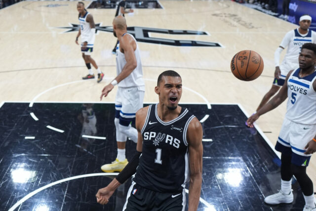 Playoffs da NBA: Wembanyama capacita Spurs para vantagem de 3-2 Victor Wembanyama Spurs x Timberwolves NBA Playoffs, jogo 5