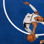 Victor Wembanyama Spurs x Timberwolves, jogo 3, playoffs da NBA