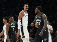 Playoffs da NBA: Wembanyama leva o Spurs à vantagem de 2 a 1 contra o Timberwolves Victor Wembanyama Spurs x Timberwolves Jogo 3 NBA Playoffs Pontuações da NBA hoje