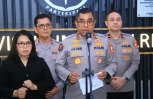 Polri Larang Anggota Transmissão ao vivo Saat Bertugas, Ini Alasannya Polri Larang Anggota Transmissão ao vivo Saat Bertugas, Ini Alasannya