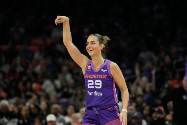 Chicago Sky x Phoenix Mercury WNBA marca hoje Jovana Nogic