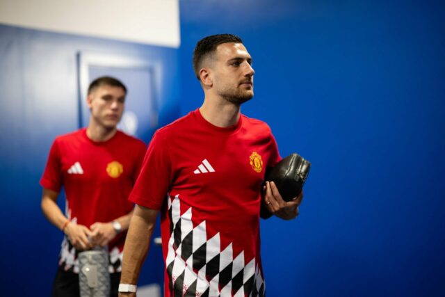 Por que Diogo Dalot ficou de fora do time do Man Utd depois de viajar para Brighton
