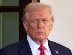Por que Donald Trump não usa colete à prova de balas após tentativas de assassinato Karoline Leavitt diz que ‘ninguém nos últimos anos’ enfrentou ‘mais violência’ do que o presidente Donald Trump