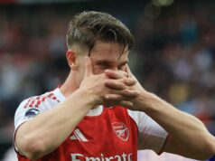 Premier League: Arsenal vence o Fulham por 3 a 0 e aumenta a pressão sobre o Manchester City Premier League: Arsenal vence o Fulham por 3 a 0 e aumenta a pressão sobre o Manchester City