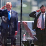 Preocupações da indústria de viagens depois que a administração Trump reitera a ameaça aos aeroportos da cidade-santuário