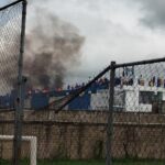 Prisioneiros venezuelanos protestam em telhados por supostos abusos e tiroteios