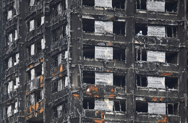 Promotores pretendem anunciar acusações sobre o incêndio de Grenfell em Promotores pretendem anunciar acusações sobre o incêndio de Grenfell em Londres em 2017 até junho próximo
