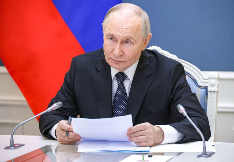 Putin diz que é muito cedo para dizer se o drone que se desviou para a Roménia era russo
