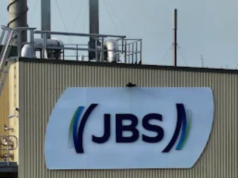 Quase 900 trabalhadores evacuados, cinco hospitalizados após derramamento de produto químico JBS Dinmore em Riverview