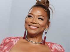 Queen Latifah sobre sediar o American Music Awards, lançar novas músicas este ano e ser fã de Taylor Swift: ‘Ela faz músicas realmente ótimas e cativantes que amamos’ Queen Latifah sobre sediar o American Music Awards, lançar novas músicas este ano e ser fã de Taylor Swift: 'Ela faz músicas realmente ótimas e cativantes que amamos'