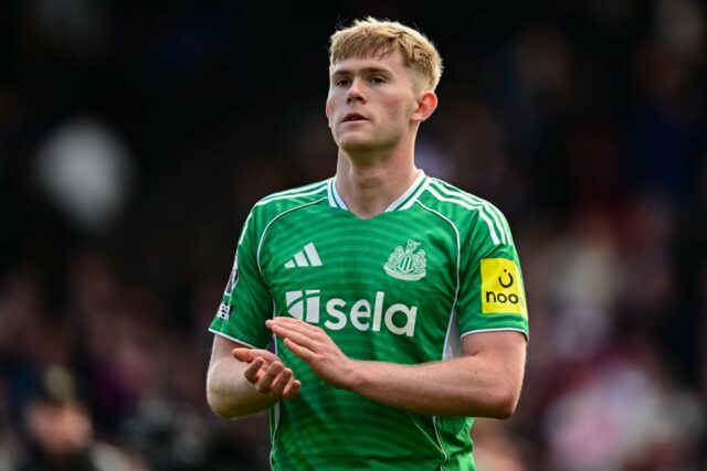 Quem é Lewis Hall? Idade, posição, estatísticas, comparações com a Quem é Lewis Hall? Idade, posição, estatísticas, comparações com a estrela do Man Utd