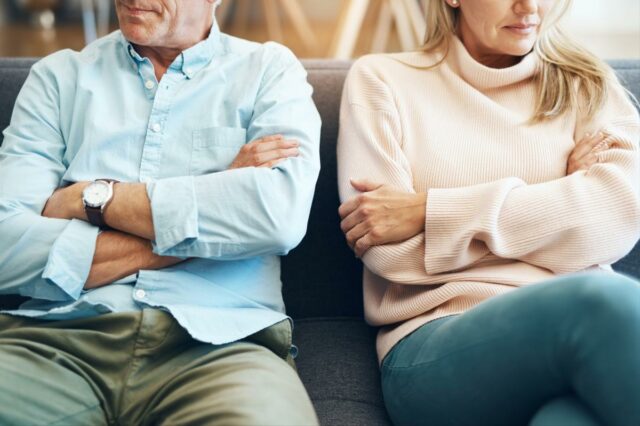 Querida Abby: Devo deixar meu marido pelo meu novo 'melhor amigo'?
