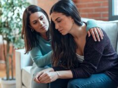 Querida Abby: Devo me distanciar do meu amigo que sofre de depressão? Querida Abby: Devo me distanciar do meu amigo que sofre de depressão?