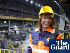 Rachel Reeves diz aos ministros para ‘comprar britânicos’ em quatro indústrias-chave Rachel Reeves diz aos ministros para 'comprar britânicos' em quatro indústrias-chave