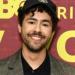 Ramy Youssef sobre como fazer a Fox News derreter depois de ensinar a Elmo algumas palavras em árabe na 'Vila Sésamo': 'Você sente esse aumento da islamofobia'