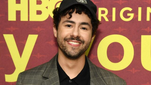 Ramy Youssef sobre como fazer a Fox News derreter depois de ensinar a Elmo algumas palavras em árabe na 'Vila Sésamo': 'Você sente esse aumento da islamofobia'
