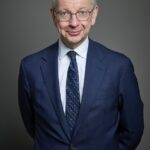 Ontem à noite, Lord Gove – um dos arquitectos do Brexit – disse que qualquer movimento para voltar a aderir seria uma “traição”