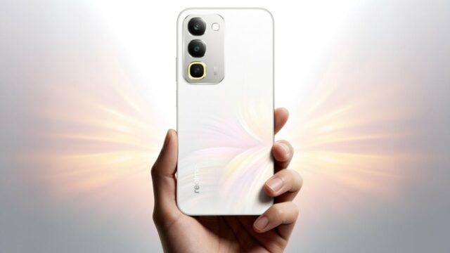 Realme C100, Bebas Ribet
