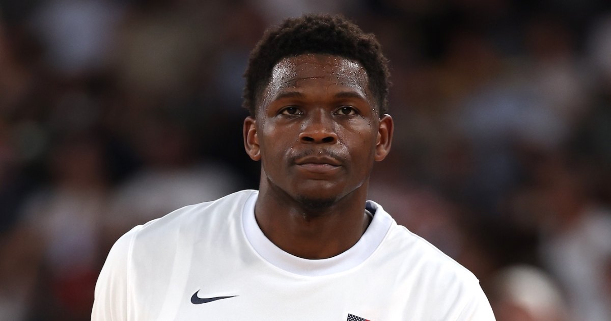 Estrela da NBA, Anthony Edwards, enfrenta processo de paternidade de ex-filhos, pensão alimentícia