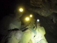 Resgate milagroso de cinco homens presos dentro de uma caverna no Laos por mais de uma semana Resgate milagroso de cinco homens presos dentro de uma caverna no Laos por mais de uma semana