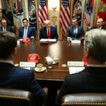 Reunião do Gabinete de Trump é realizada enquanto as negociações continuam para acabar com a guerra no Irã