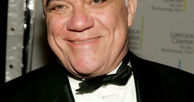 Rex Reed, crítico de cinema contrário que aperfeiçoou a entrevista Rex Reed, crítico de cinema contrário que aperfeiçoou a entrevista contundente com celebridades, morre aos 87 anos