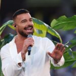 Ricky Martin está seguro após 'gás lacrimogêneo' - ou talvez spray de pimenta? — interrompe seu show em Montenegro