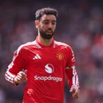 Rio Ferdinand argumenta que Bruno Fernandes enfrenta uma 'grande diferença' em relação ao que duas lendas da Premier League vivenciaram