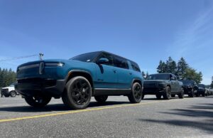 Rivian sob investigação por falhas na suspensão traseira dos modelos R1 rivian next-gen-r1s-r1t