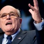 O ex-prefeito de Nova York, Rudy Giuliani, liderou a resposta da cidade aos ataques terroristas de 11 de setembro de 2001.