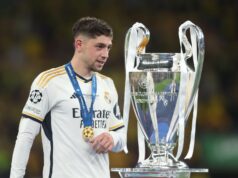 Rumores de transferência do Manchester United: Federico Valverde, Strahinja Pavlovic, Eli Junior Kroupi Rumores de transferência do Manchester United: Federico Valverde, Strahinja Pavlovic, Eli Junior Kroupi