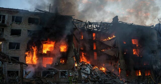 Rússia ataca Ucrânia com míssil hipersônico com capacidade nuclear Rússia ataca Ucrânia com míssil hipersônico com capacidade nuclear