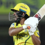 Ruturaj apresenta forte desempenho de rebatidas; CSK atinge 92 corridas em 10 saldos