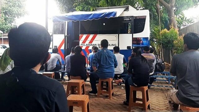 SIM Keliling Tetap Buka de Hari Minggu, Ini Titik Layanannya SIM Keliling Tetap Buka de Hari Minggu, Ini Titik Layanannya 17 de maio de 2026