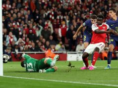 Saka encerra a espera de 20 anos do Arsenal para chegar à final da Liga dos Campeões Saka encerra a espera de 20 anos do Arsenal para chegar à final da Liga dos Campeões