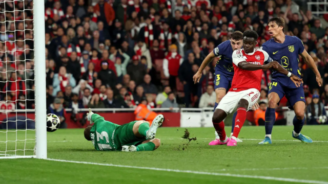 Saka encerra a espera de 20 anos do Arsenal para chegar à final da Liga dos Campeões
