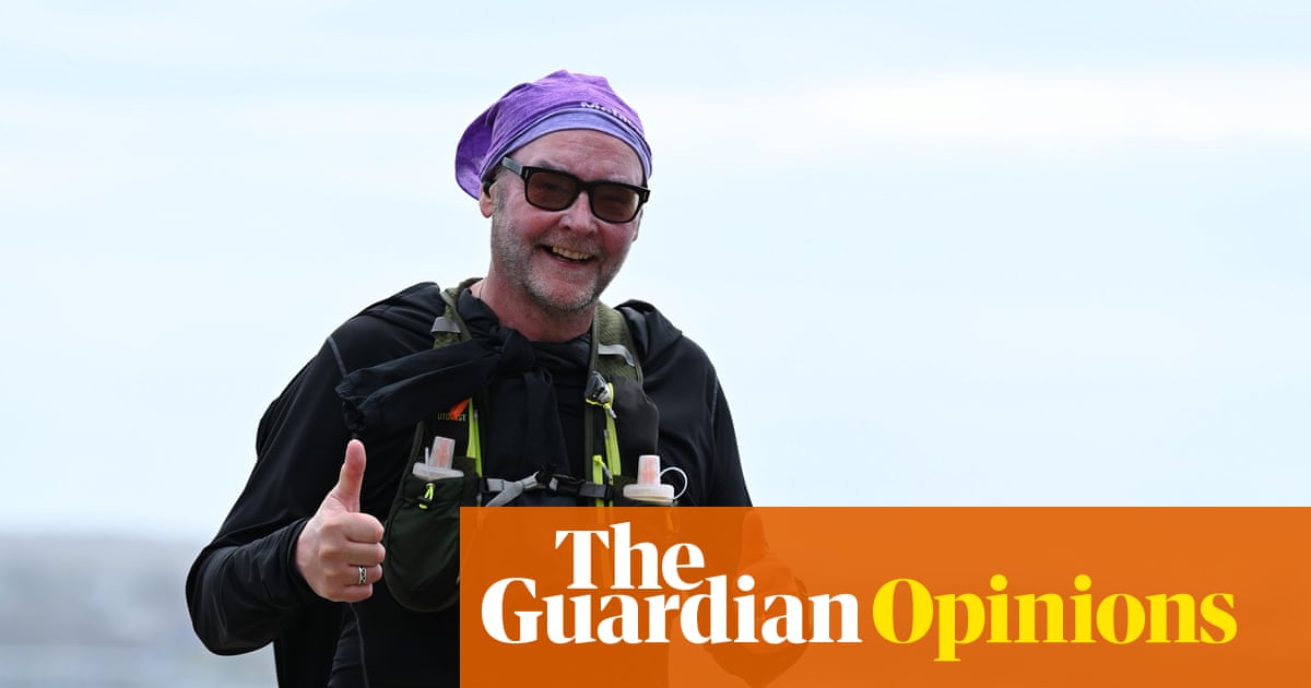 Se você quiser correr sua primeira maratona aos 50 anos, ajuda ser perseguido por zumbis