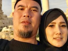 Sem palavras! Ahmad Dhani Malah Bangga Selingkuhi Mulan Jameela Puluhan Kali: Karena Gue Keren Sem palavras! Ahmad Dhani Malah Bangga Selingkuhi Mulan Jameela Puluhan Kali: Karena Gue Keren