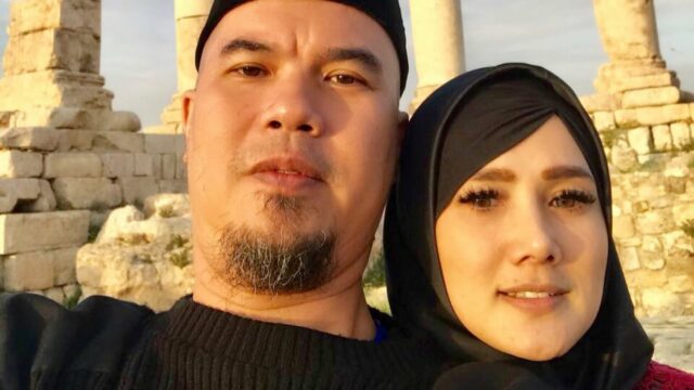 Sem palavras! Ahmad Dhani Malah Bangga Selingkuhi Mulan Jameela Puluhan Kali: Karena Gue Keren
