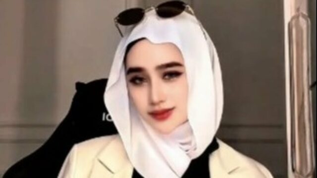 Sempat Dihujat, Novita Sari Blak-blakan Jadikan Fuji Panutan para Bertahan Sempat Dihujat, Novita Sari Blak-blakan Jadikan Fuji Panutan para Bertahan de Dunia TikTok