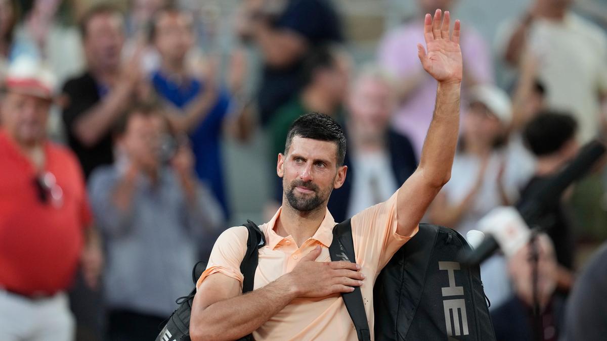 Será que Novak Djokovic jogará novamente no Aberto da França após sua eliminação na terceira rodada em 2026?