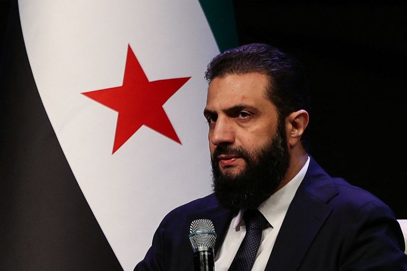 Sharaa da Síria mantém ligação com Trump, diz presidência síria