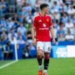 Shea Lacey manda mensagem aos fãs do Man Utd após retornar contra Brighton, responde Lisandro Martinez