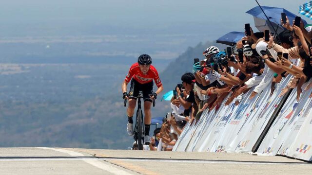 Antoine Huby abre caminho até o final. —FOTO CONTRIBUÍDA