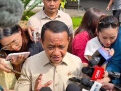 Solar Nonsubsidi Tembus di Atas Rp 30.000 por litro, Bahlil Tegaskan Kenaikan Harga Hanya para Orang yang Mampu Solar Nonsubsidi Tembus di Atas Rp 30.000 por litro, Bahlil Tegaskan Kenaikan Harga Hanya para Orang yang Mampu