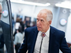 Sonhar. Tillis insta o Senado a cancelar ICE e votação da patrulha de fronteira para impulsionar a candidatura de reeleição de Cornyn Sonhar. Tillis insta o Senado a cancelar ICE e votação da patrulha de fronteira para impulsionar a candidatura de reeleição de Cornyn